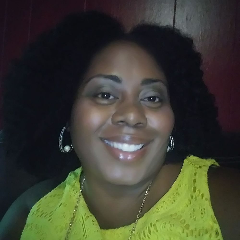 Meet your Posher, Michele